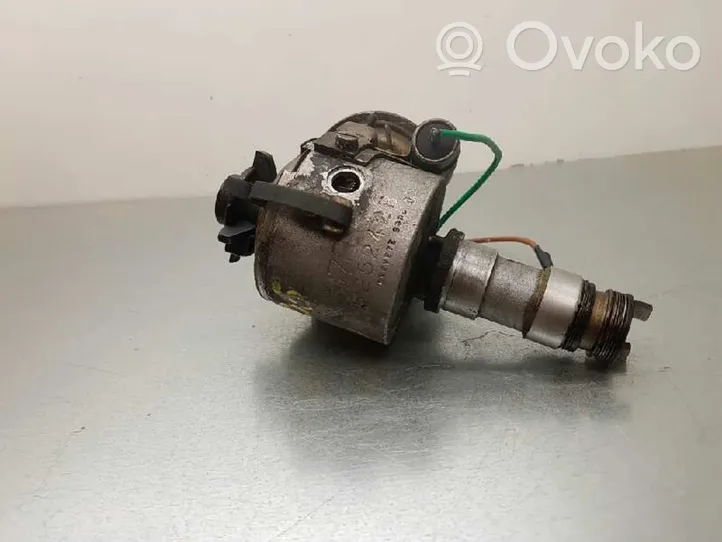 Peugeot 505 Spark distributor 525242B