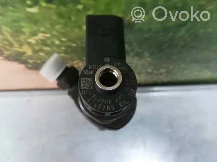 Audi Q3 8U Inyector de combustible 03L130277Q