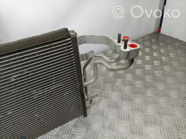 Hyundai i30 Radiateur condenseur de climatisation 