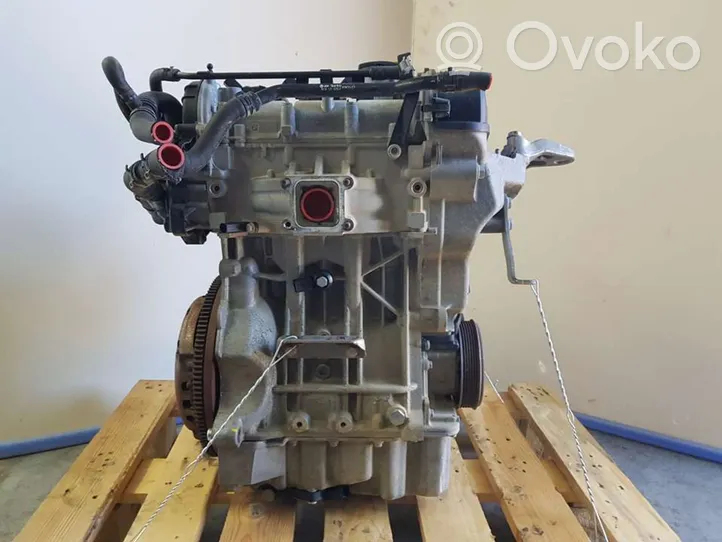 Skoda Fabia Mk3 (NJ) Moottori CHYF