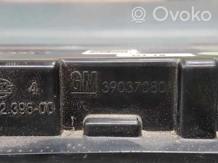 Opel Insignia B Luce d’arresto centrale/supplementare 39037080