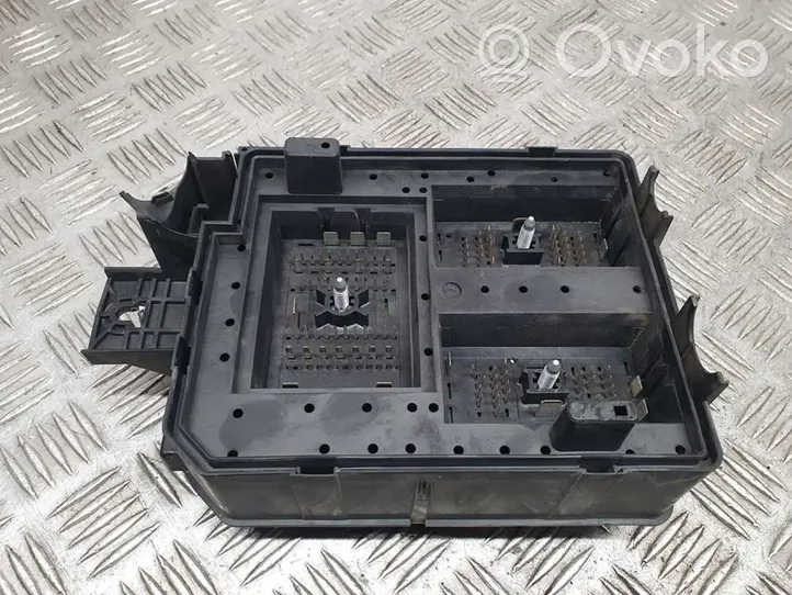 Opel Mokka X Module de fusibles 94520912