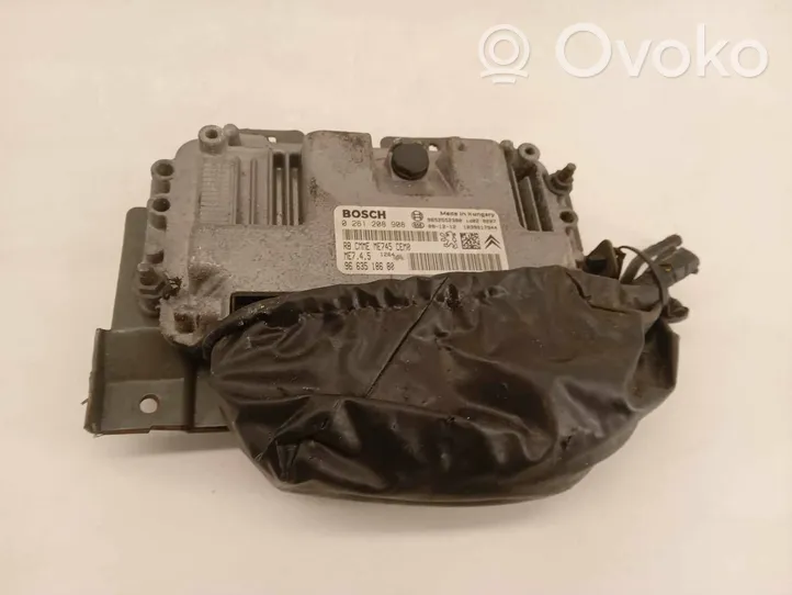 Citroen C4 II Kit centralina motore ECU e serratura 9663518680