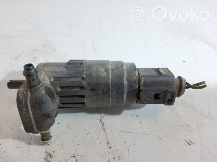 Audi A3 S3 8P Pompe de lave-glace de pare-brise 1K695565