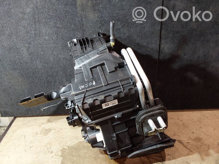 Ford Focus Salono oro mazgo komplektas Bv6n18k418e