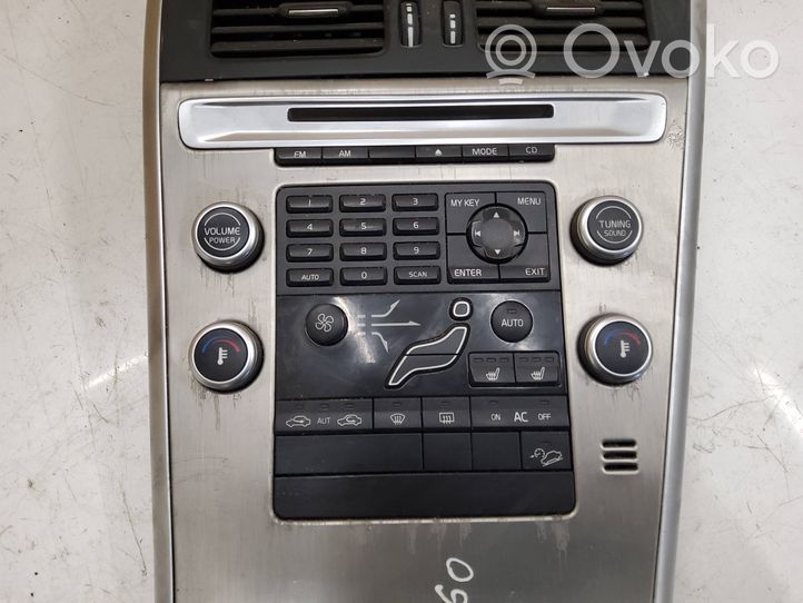 Volvo XC60 Center console 
