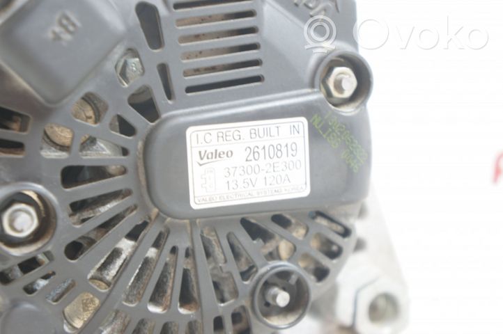 KIA Optima Generator/alternator 373002E300