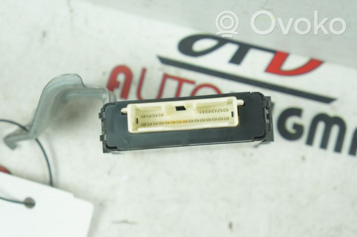 Toyota Auris 150 Module d'éclairage LCM 8996012090