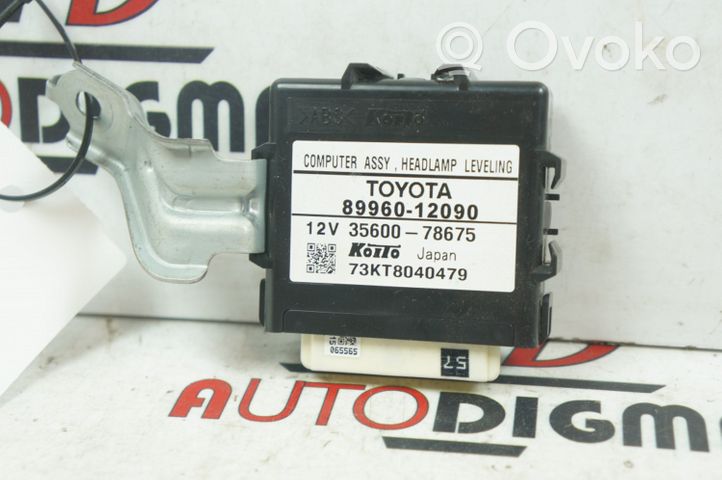 Toyota Auris 150 Module d'éclairage LCM 8996012090