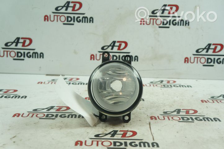 Subaru Trezia Feu antibrouillard avant 812100D042