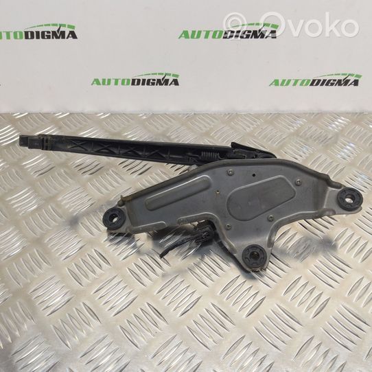 Mazda 3 II Takalasinpyyhkimen moottori BBN967450