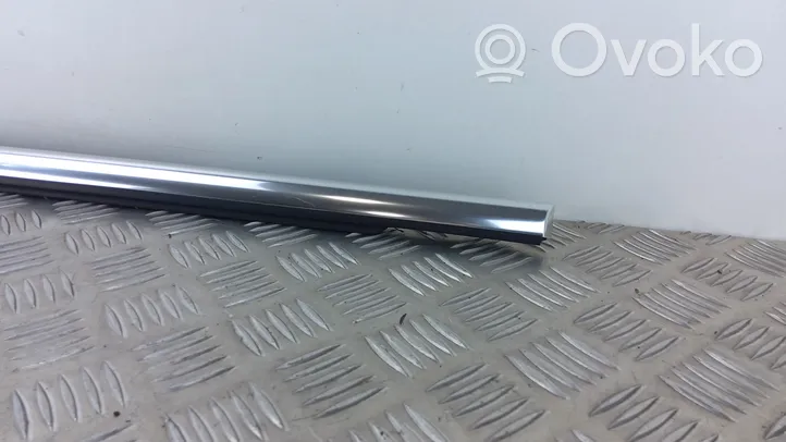 Audi A8 S8 D4 4H Rivestimento modanatura del vetro della portiera posteriore 4H0853763D