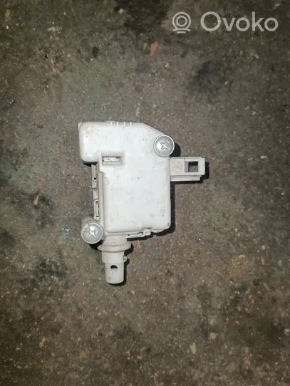 Volkswagen Jetta V Central locking motor 1j6862159a