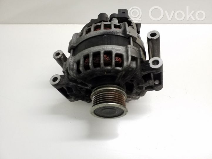 Volkswagen Jetta VI Alternador 06K903023