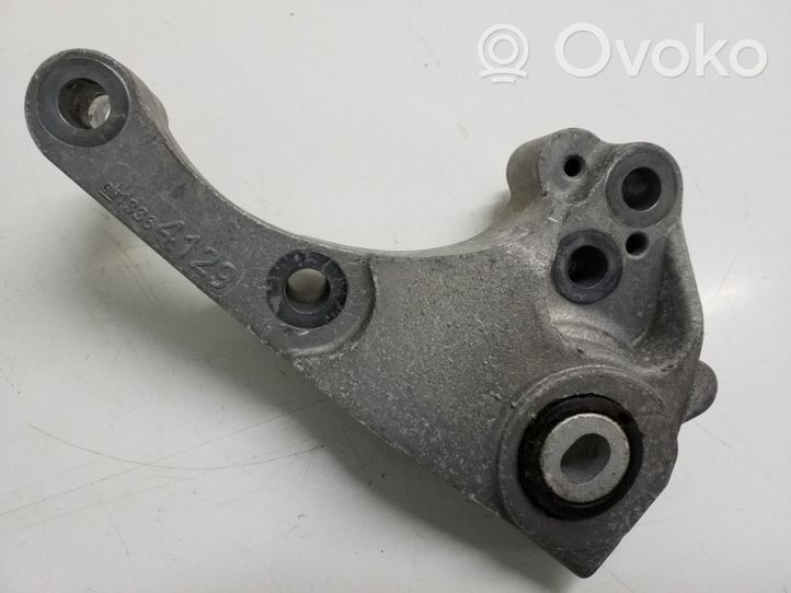 Opel Astra K Variklio tvirtinimo kronšteinas 13364129