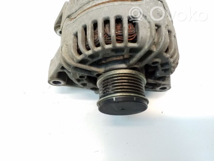 Opel Astra J Generatore/alternatore 13500582