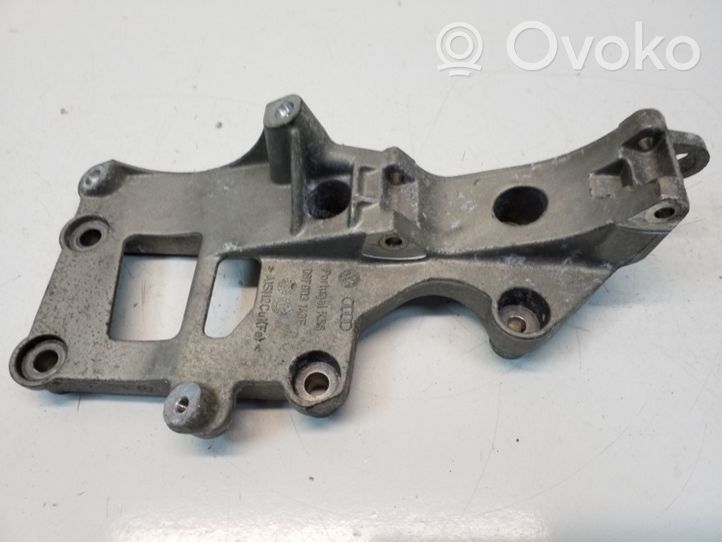 Audi A3 S3 8P Support de générateur / alternateur 06F903143E