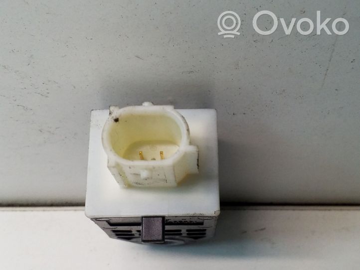 Hyundai i40 Airbagsensor Crashsensor Drucksensor 959200U000