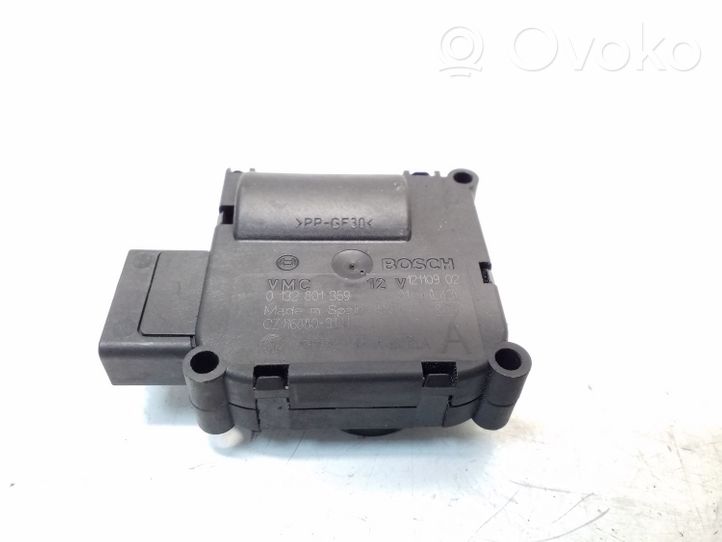 Audi A6 S6 C6 4F Moteur / actionneur de volet de climatisation 0132801359