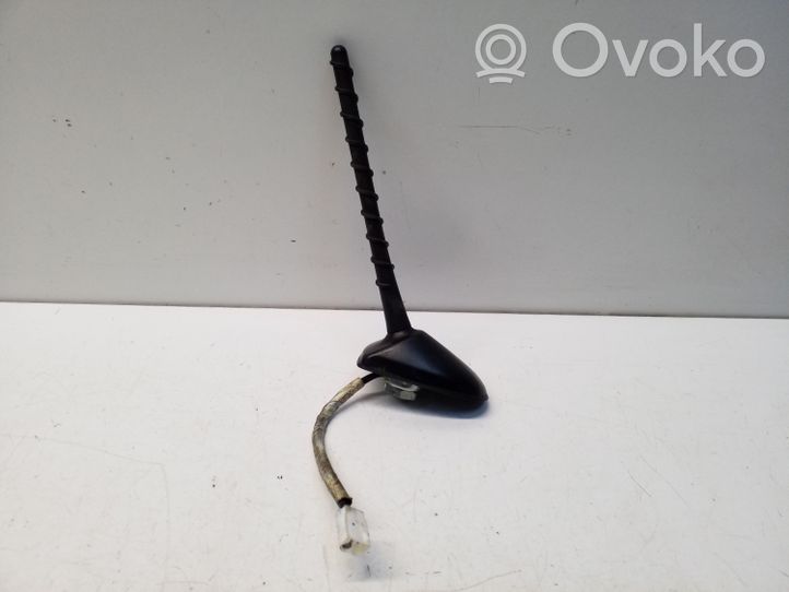 Toyota Prius (XW30) Antena radiowa V308742C