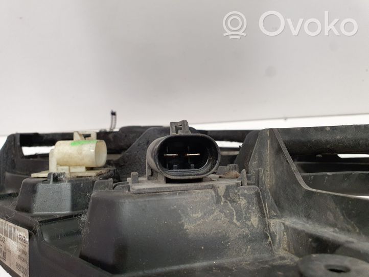 Opel Meriva B Osłona wentylatora chłodnicy W8216002