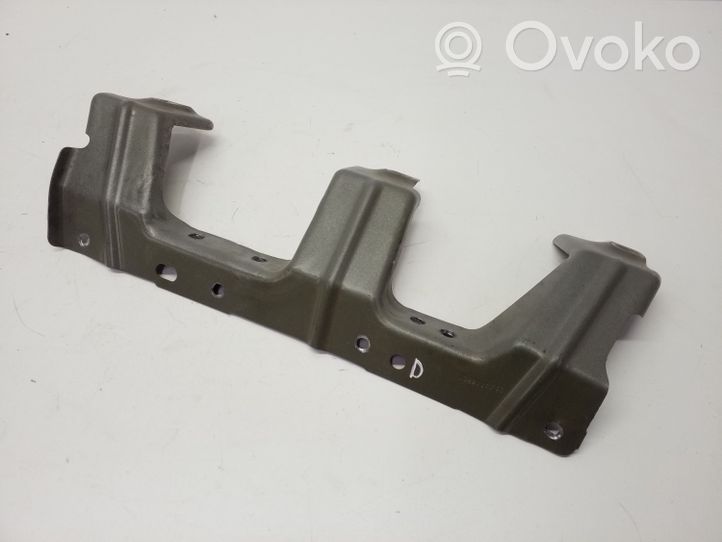 Chrysler Voyager Fender mounting bracket 