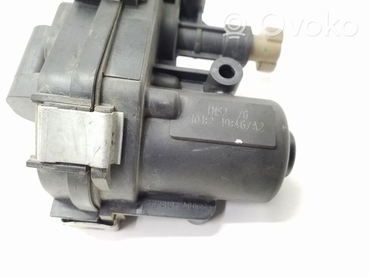 Opel Astra J Intake manifold valve actuator/motor 