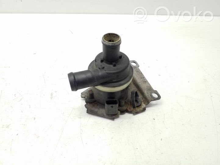 Chevrolet Captiva Pompe à eau de liquide de refroidissement 95165365