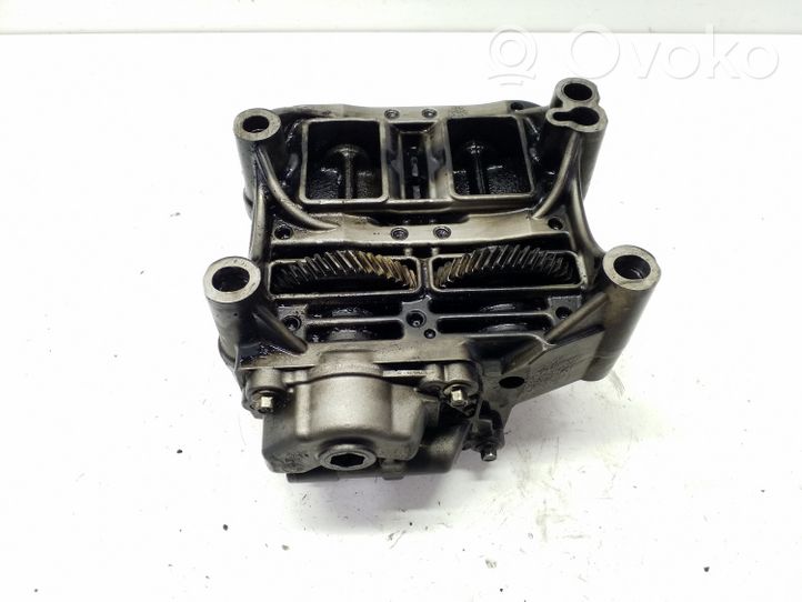 Chevrolet Captiva Pompe à huile 25187280