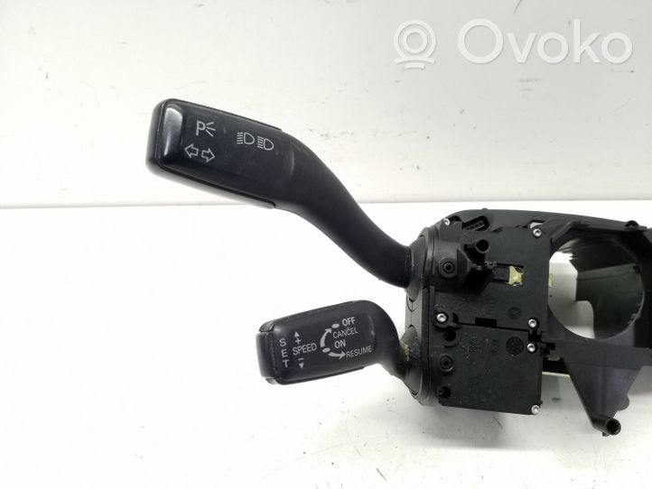 Audi A4 S4 B7 8E 8H Leva/interruttore dell’indicatore di direzione e tergicristallo 8E0953549Q