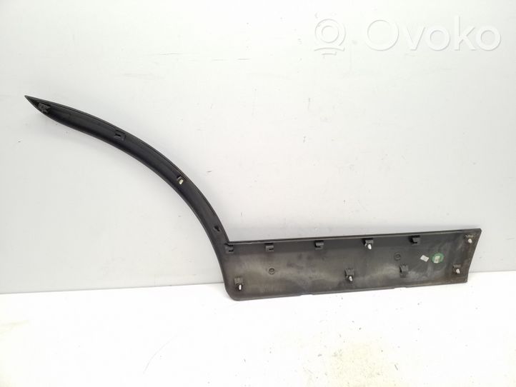 Chevrolet Captiva Takaoven lista (muoto) 96439711