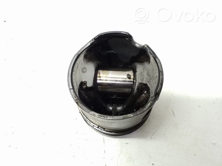 Opel Insignia A Piston 55574804