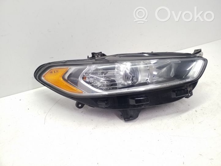 Ford Fusion II Faro/fanale DS7313W029CD