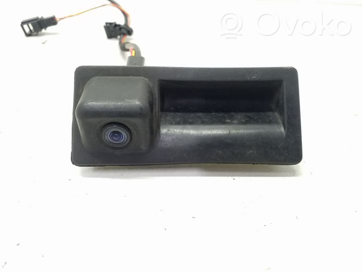 Volkswagen Tiguan Rear view/reversing camera 5N0827566