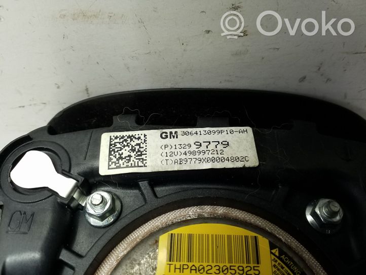 Opel Astra J Airbag dello sterzo 13299779