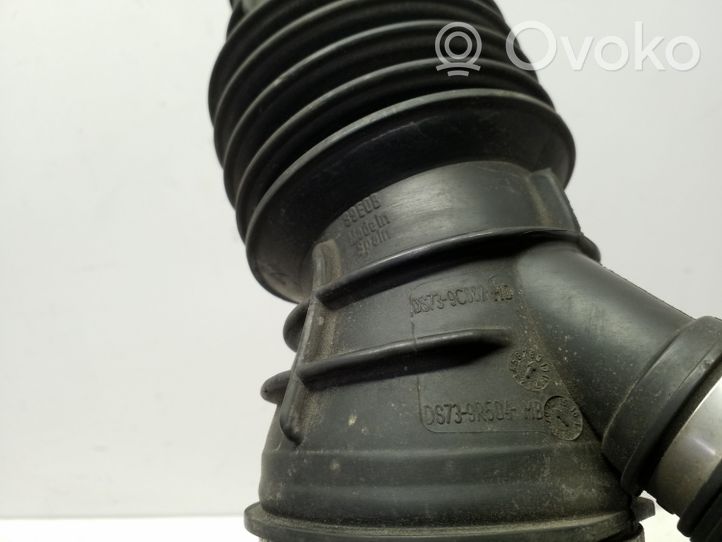 Ford Mondeo MK V Intercooler hose/pipe DS739R504MB