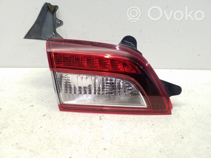 Subaru Outback (BS) Luci posteriori del portellone del bagagliaio 946073