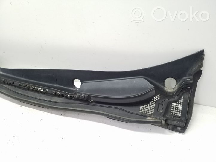 Nissan Leaf I (ZE0) Rivestimento del tergicristallo 668623NF0A