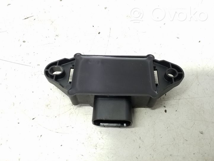 Chrysler Pacifica Polttoaineen ruiskutuspumpun ohjainlaite/moduuli 68434538AA