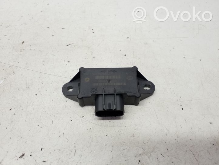 Chrysler Pacifica Polttoaineen ruiskutuspumpun ohjainlaite/moduuli 68434538AA