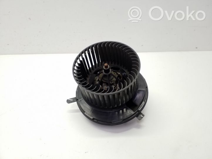 Volkswagen Jetta VI Ventola riscaldamento/ventilatore abitacolo 1K1819015C