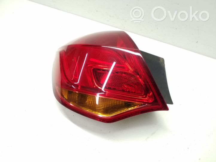 Opel Astra J Lampa tylna 13306459