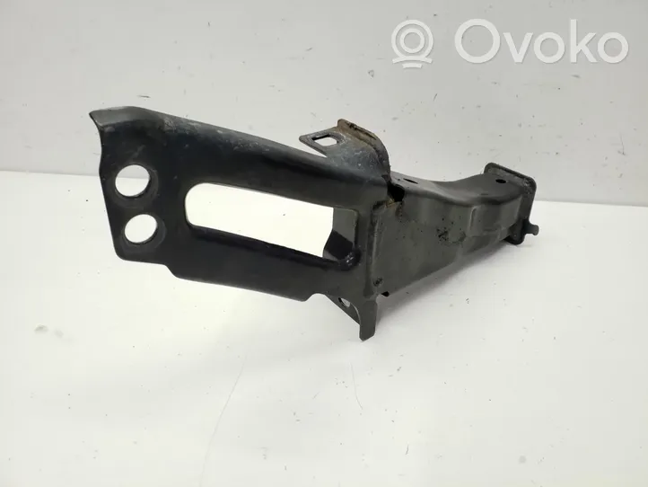 Volvo XC60 Odbój / Amortyzator zderzaka przedniego 