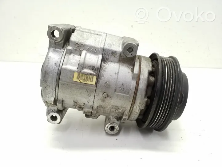 Chrysler Town & Country V Compressore aria condizionata (A/C) (pompa) P55111104AD