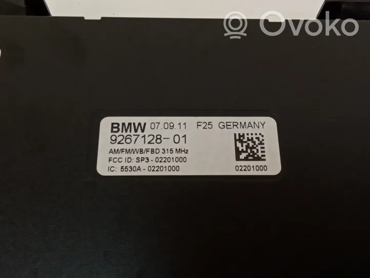 BMW X3 F25 Pystyantennivahvistin 9267128