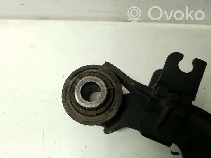 Volkswagen Tiguan Brazo de suspensión trasero 1K0505323