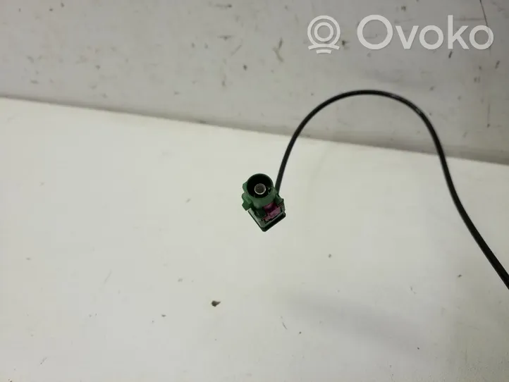 Volkswagen Tiguan Antenna GPS 3C0035507