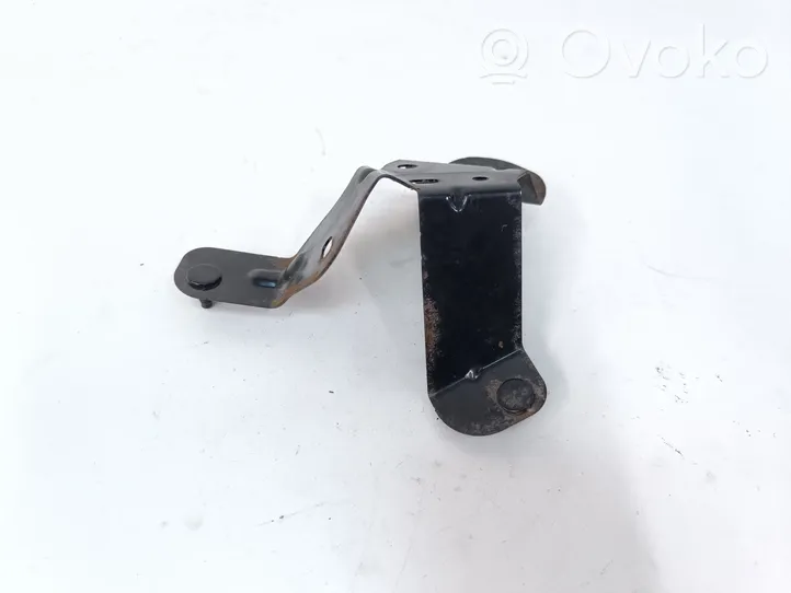 Subaru Outback (BS) Staffa angolare del supporto di montaggio del paraurti 