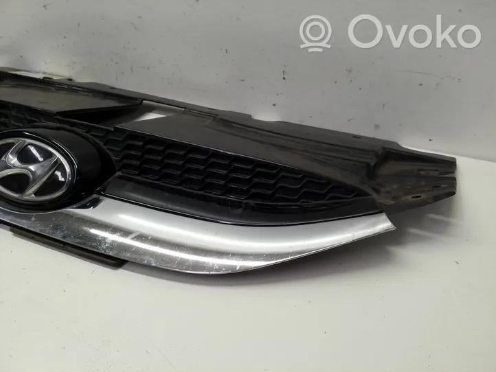 Hyundai ix35 Grille calandre supérieure de pare-chocs avant 863512Y000