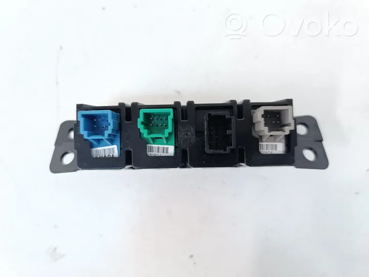 Nissan Leaf I (ZE0) Kit interrupteurs 